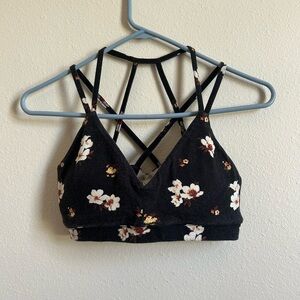 ✨4 for $20 | Forever 21 Black Floral Strappy Bra | small